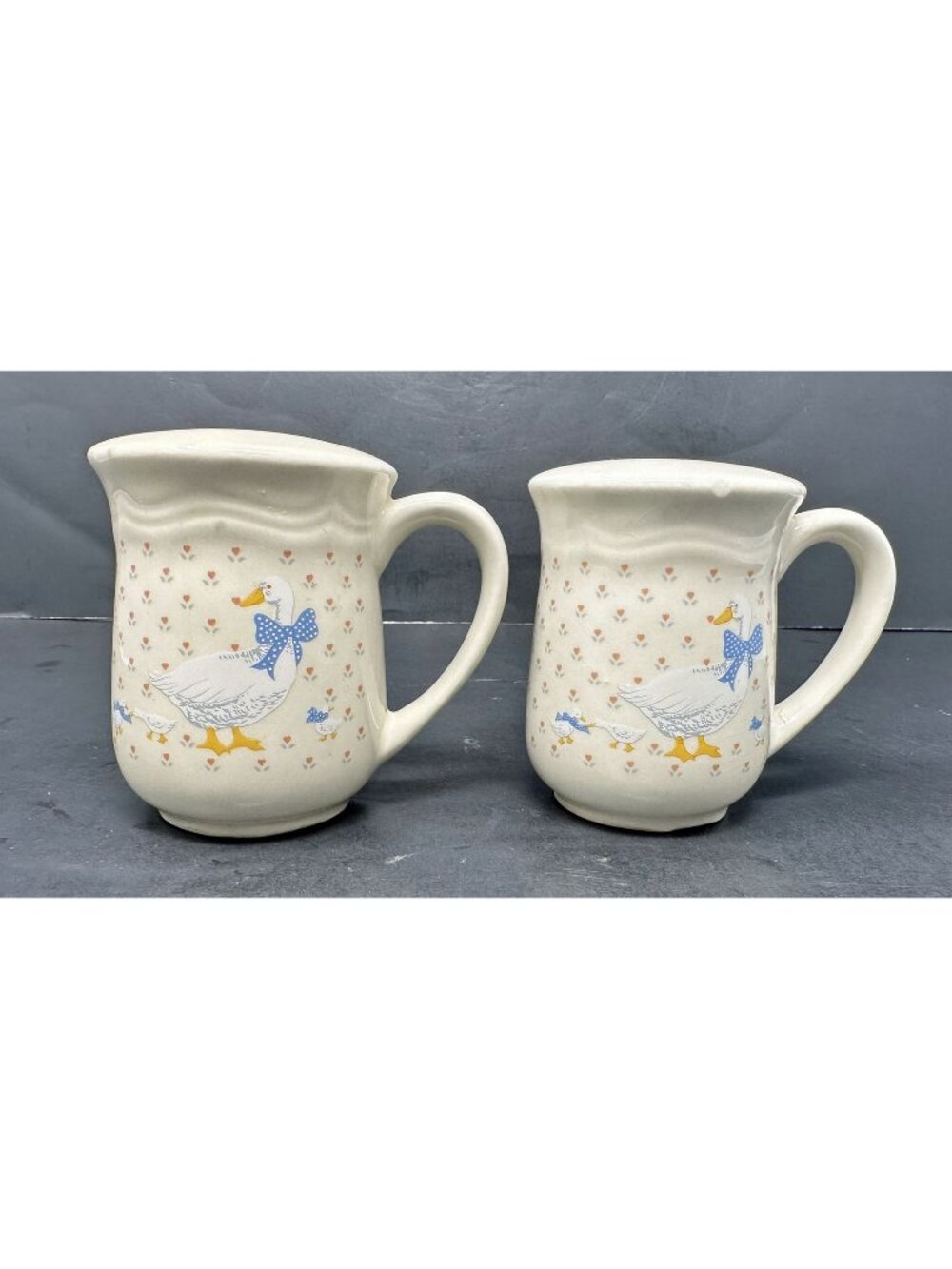 TIENSHAN AUNT RHODY Salt & Pepper Shakers w/Handles Country Geese Brick Oven